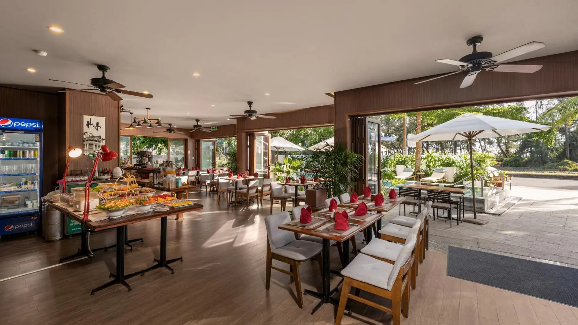 Hoi An Ocean Front Hotel 4*, Hoi An