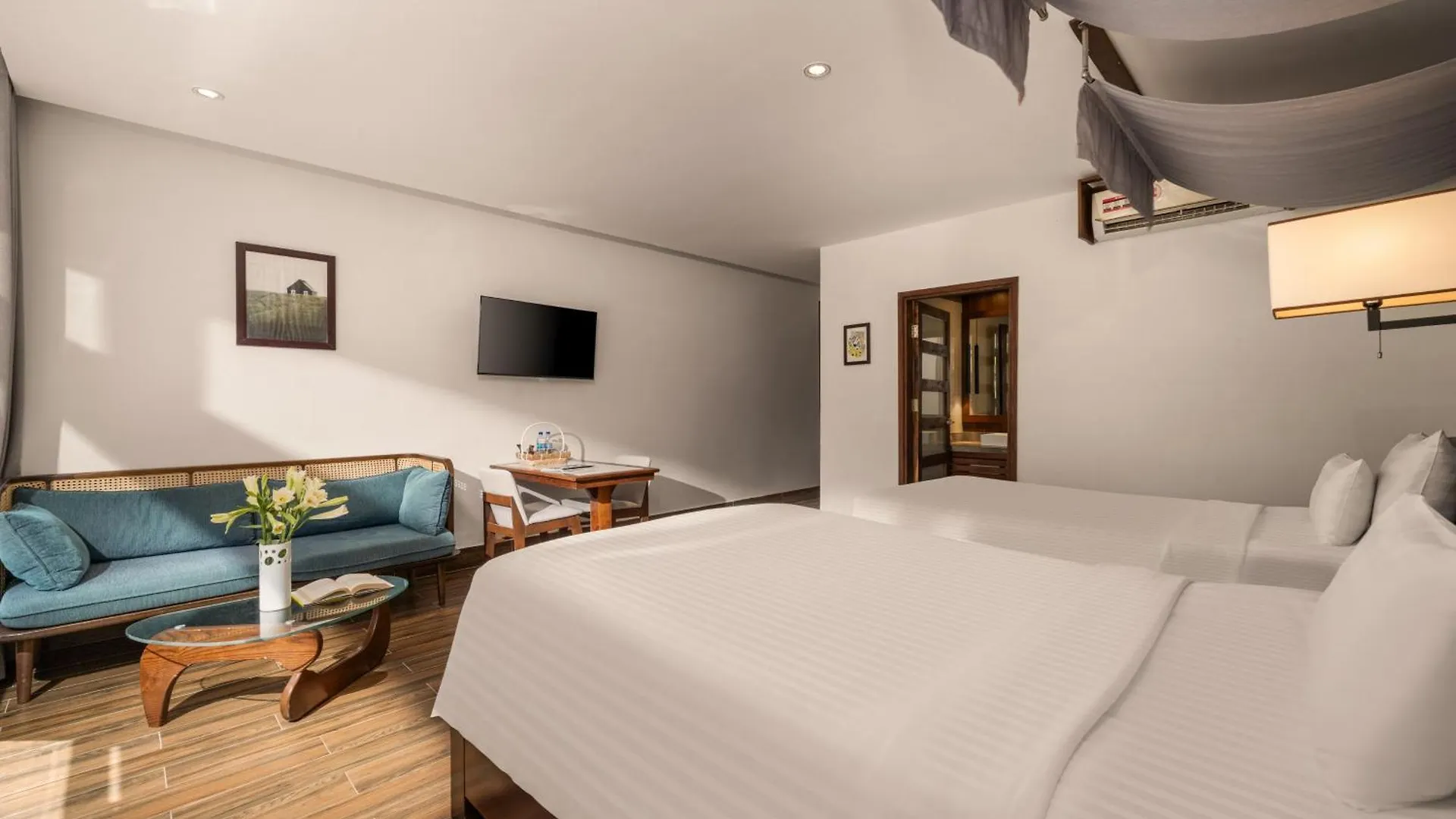 Hoi An Ocean Front Hotel