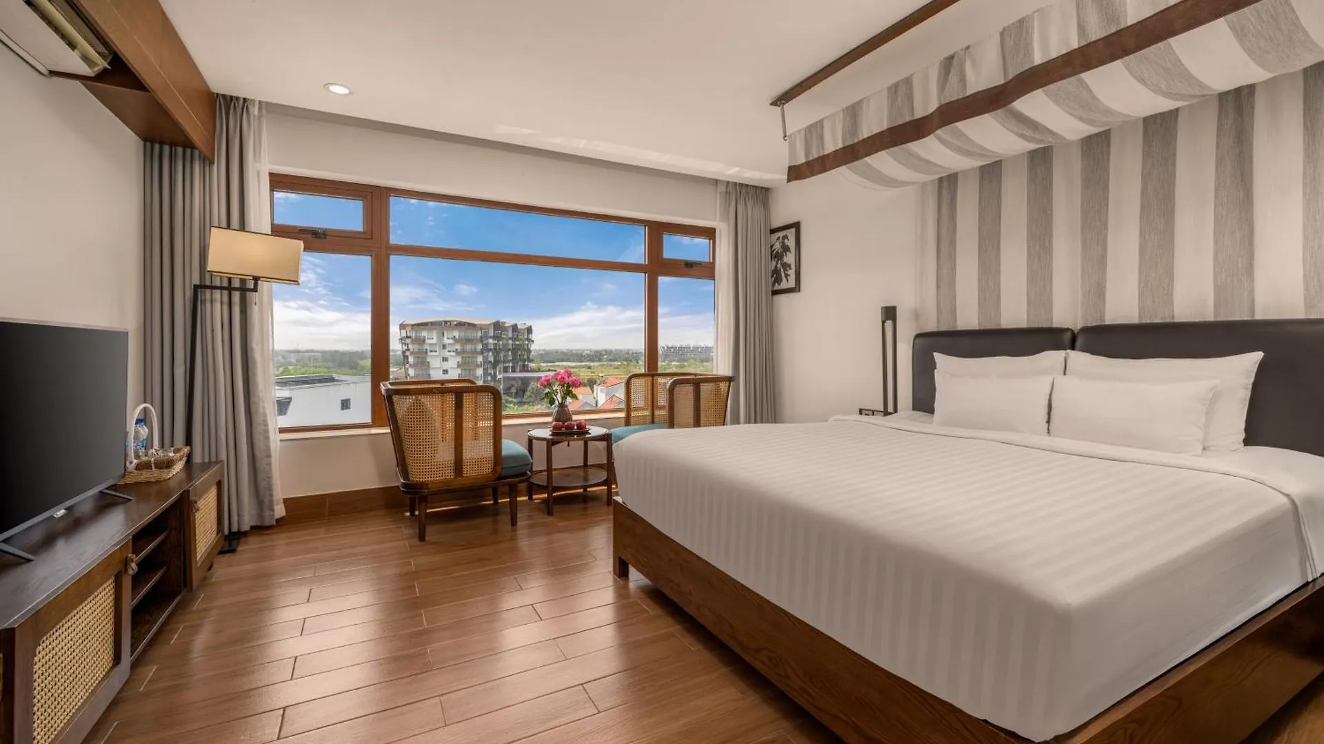 Hoi An Ocean Front Hotel