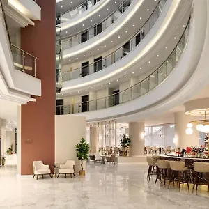 **** Hotel Ramada By Wyndham Bucharest Airport Roemenië