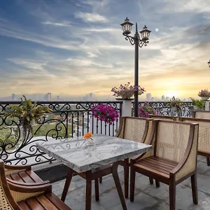 https://florence.dananghotels.net