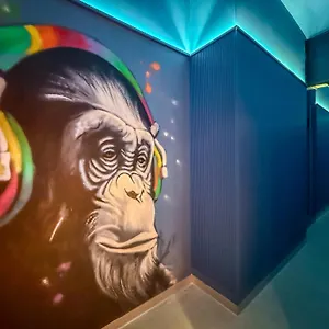 https://hostel-coeo-hernan-ruiz.1costadelsol.com